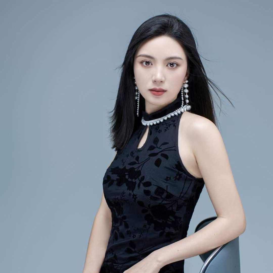 Angela – Angela Dong – Business Development Director